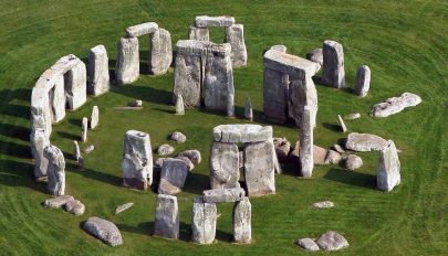 Elkezdődött a Stonehenge restaurálása