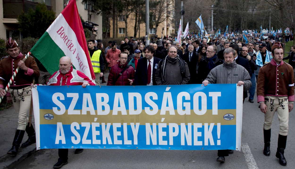 Megszüntették az eljárást a 2016-os székely szabadság napján indokolatlanul bírságoló csendőrök ellen