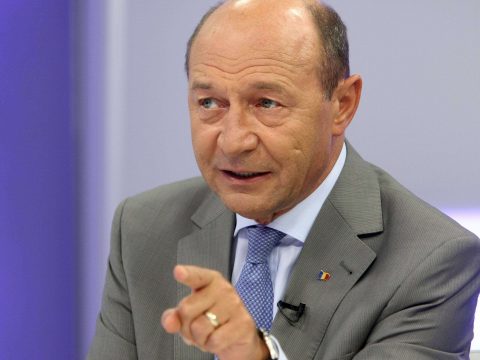 Elveszítette volt államfői előjogait Traian Băsescu