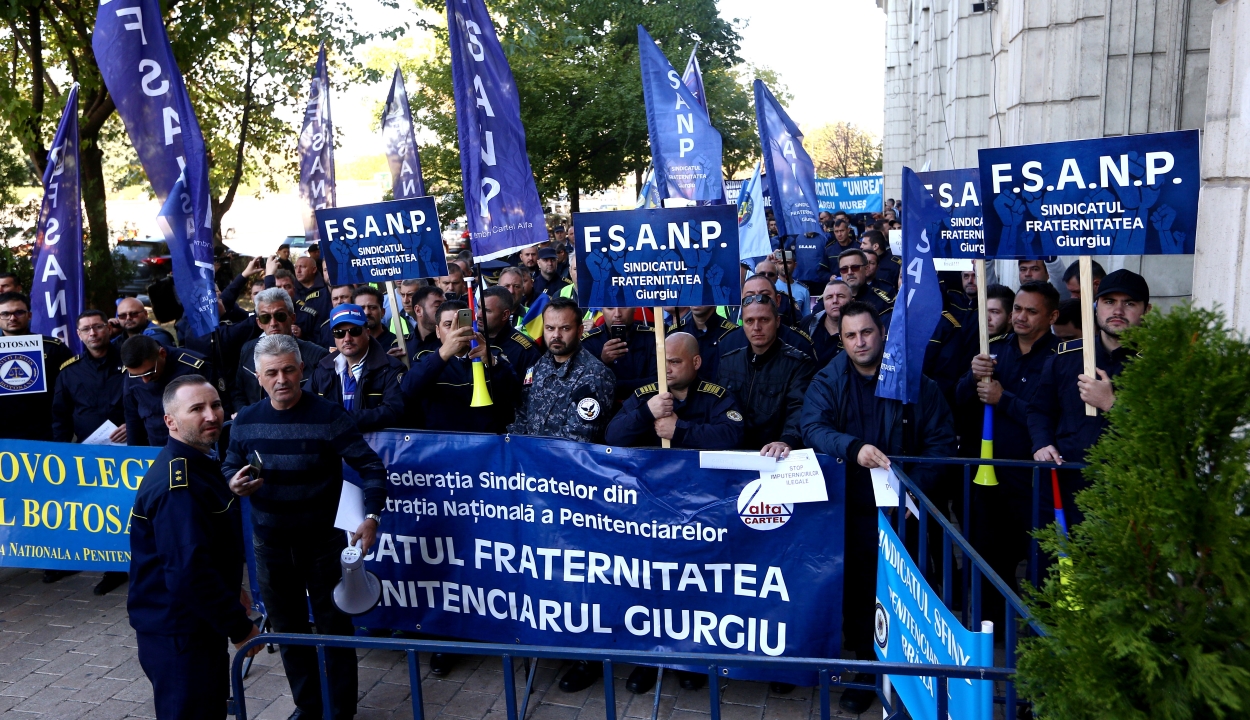 Tüntetni készülnek a rendőrök, börtönőrök és tartalékos katonák