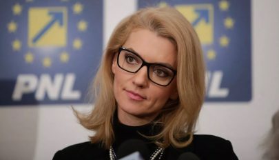 A PSD párttámogatásának felfüggesztését kéri Alina Gorghiu liberális szenátor