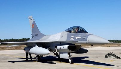 Alkatrészek zuhantak le egy F-16-os vadászgépből Galac megyében