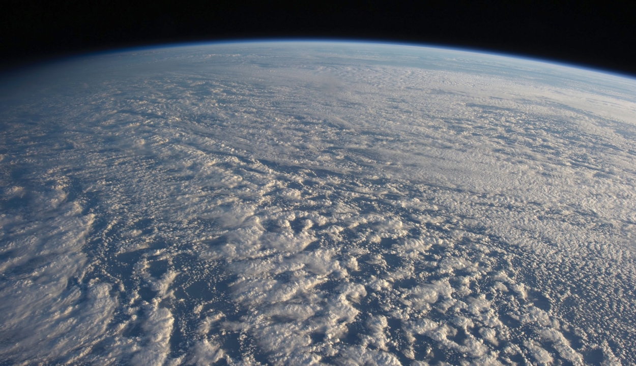 NASA: Eltűnhetnek a tengerek fölül a felhők