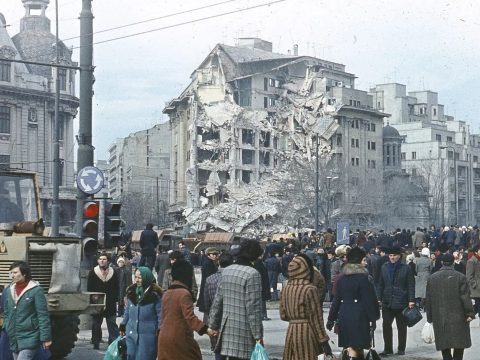 Tájékoztató kampányba kezdett a katasztrófavédelem az 1977-es földrengés 42. évfordulóján