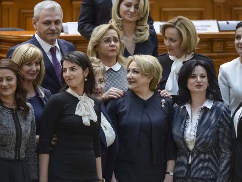 A parlamentben az EU-s átlag alatti, a kormányban az átlag fölötti a nők aránya