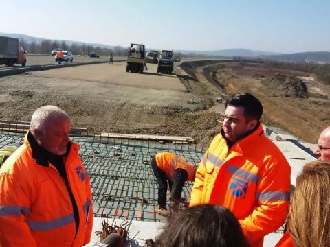 Év végéig átadják a forgalomnak a Szászsebes-Torda autópálya 1-es szakaszát