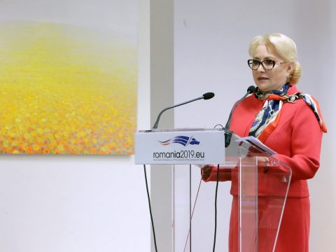 Dăncilă: meggyőződésem, hogy a nők bölcs és karizmatikus vezetők lehetnek