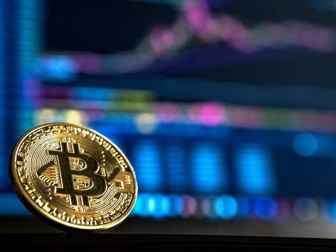 Átlépte az 50 ezer dolláros álomhatárt a bitcoin