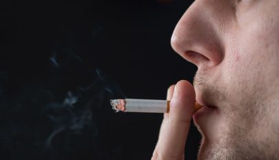 Több mint 5 millió romániai dohányzik naponta
