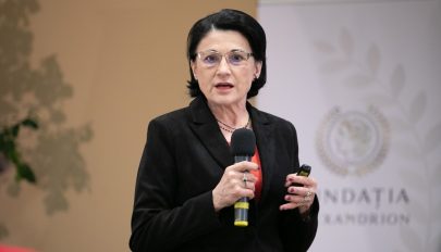 Tanügyminiszter: 2.300 óvoda és bölcsőde van épülőfélben