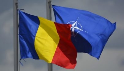 Megérkeztek a bukaresti parlamentbe a NATO-tagállamok külügyminiszterei