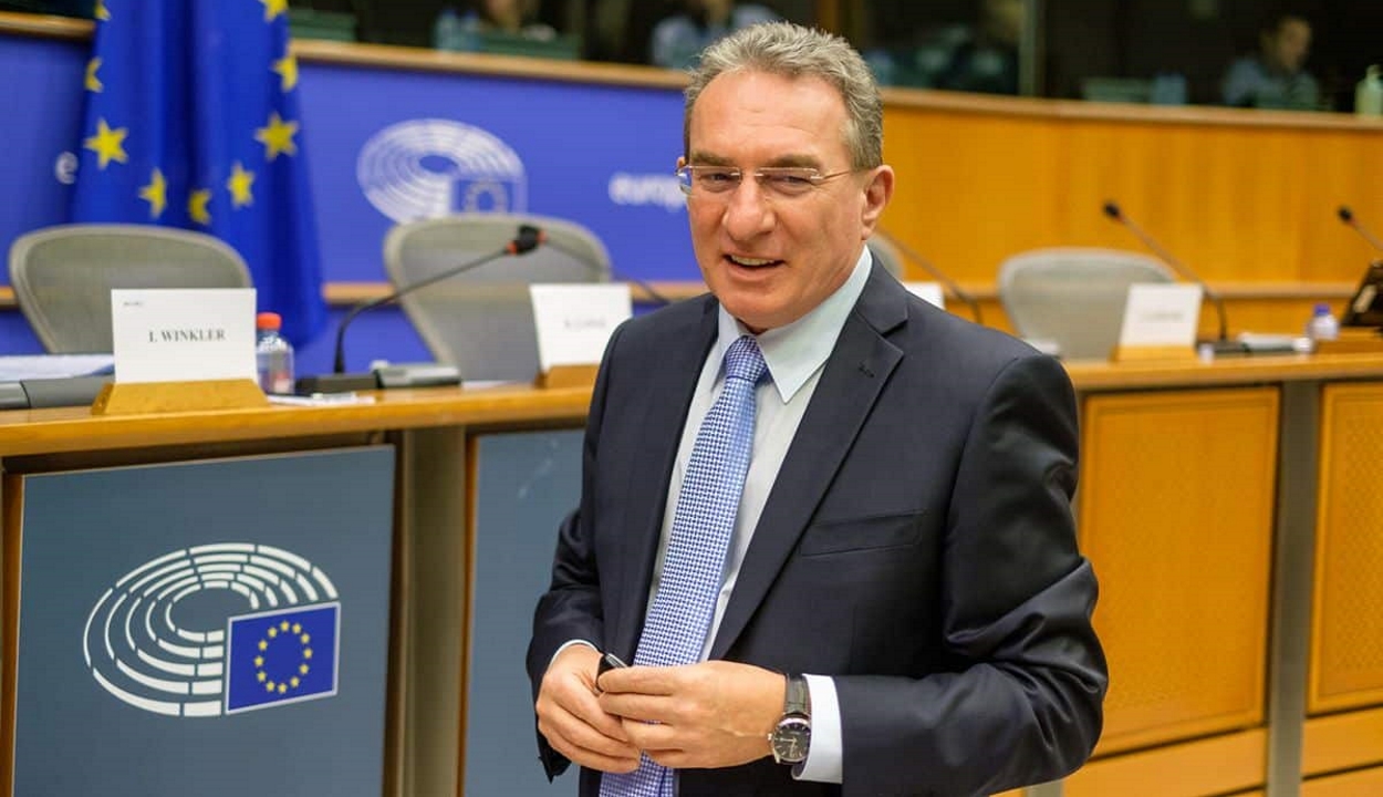 Winkler Gyula a Nemzetközi Kereskedelmi Bizottság alelnöke maradt az EP-ben