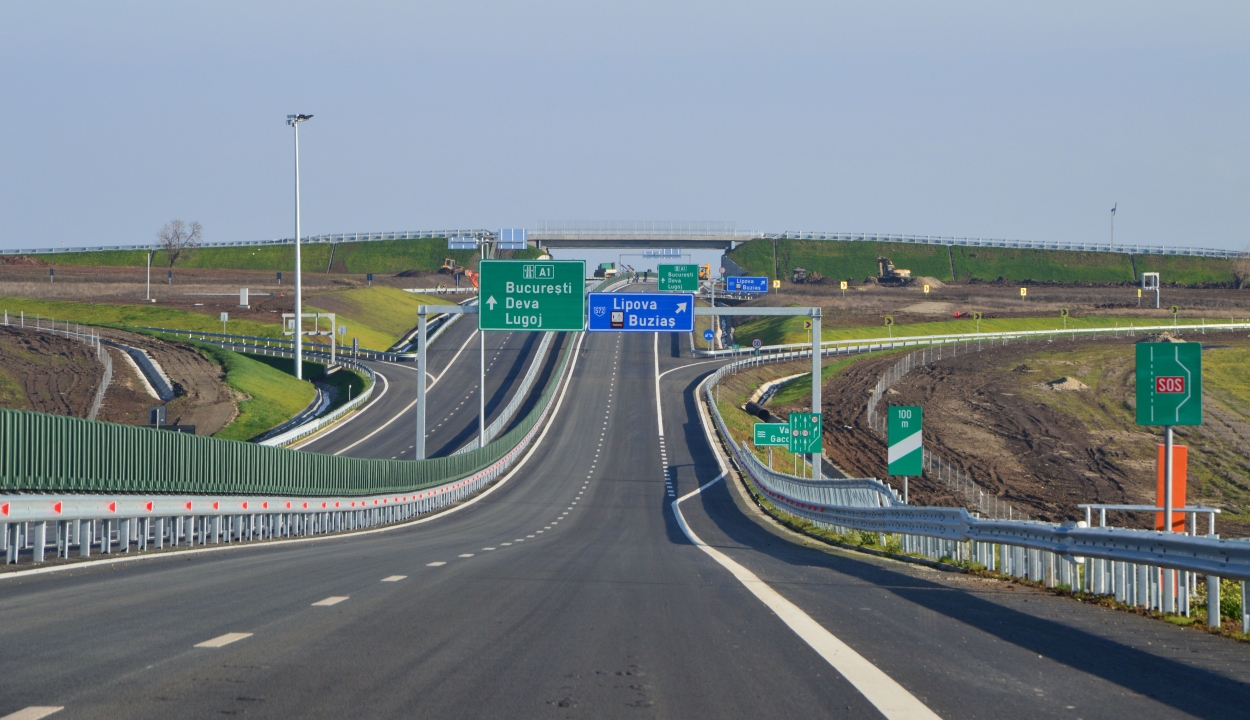 Aláírták a szerződést az észak-erdélyi autópálya újabb 31 kilométeres szakaszának megépítésére