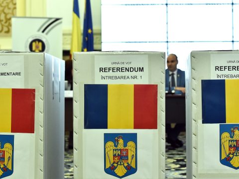EP-választás: 48,95%-os részvételi arányt jegyeztek urnazáráskor