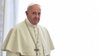 A pápa egymillió eurót adományozott a járvány miatt szűkölködő rómaiak megsegítésére