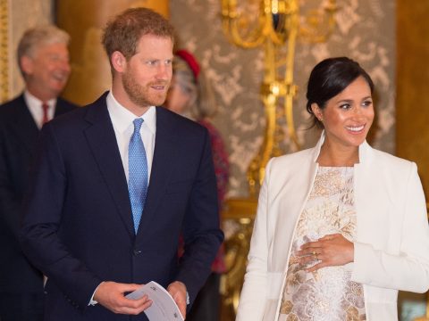 Befejezte hivatalos tevékenységét a brit királyi család képviseletében Harry és Meghan