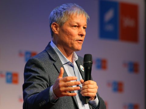 Dacian Cioloş megfertőződött koronavírussal