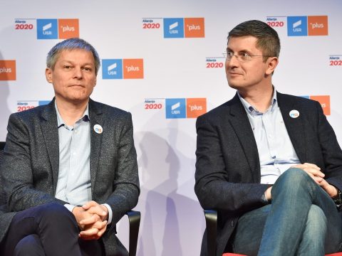 Barna és Cioloş elvárják a kormánytól, hogy megvalósítsa a politikai egyezményben foglaltakat