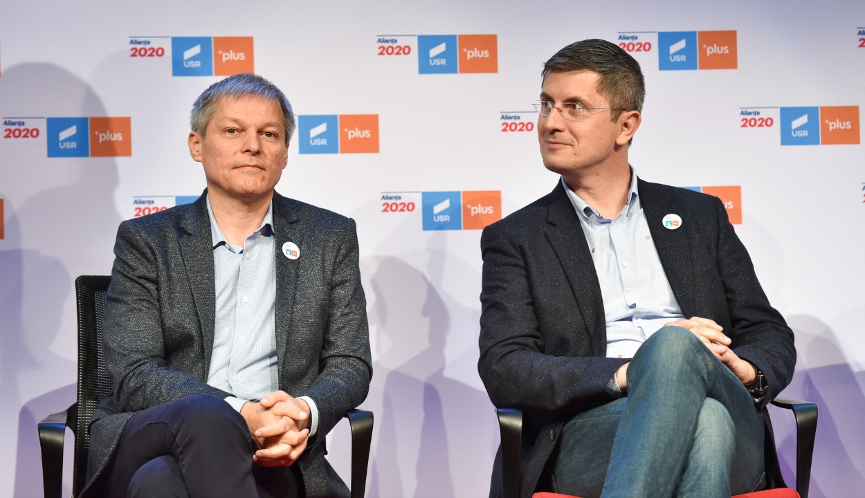 Dan Barna és Dacian Cioloş is megpályázza az USR PLUS elnöki tisztségét