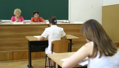 Több mint 135 ezren iratkoztak be a hétfőn elkezdődött nyári érettségi vizsgára