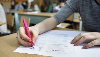 FRISSÍTVE: Több mint 155 ezer nyolcadik osztályt végzett diák kezdi el kedden a képességfelmérő vizsgát
