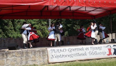 Ezerháromszáz táncos a Perkőn