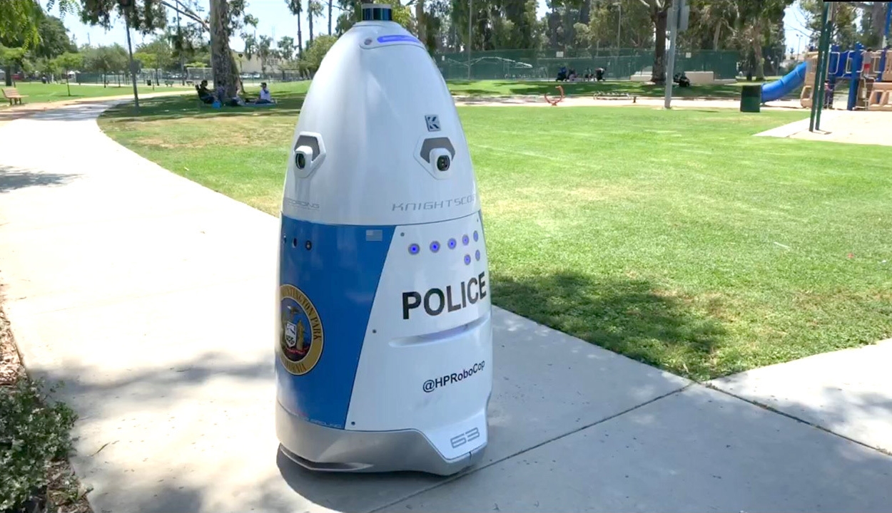 Robotrendőr járőrözik Kaliforniában