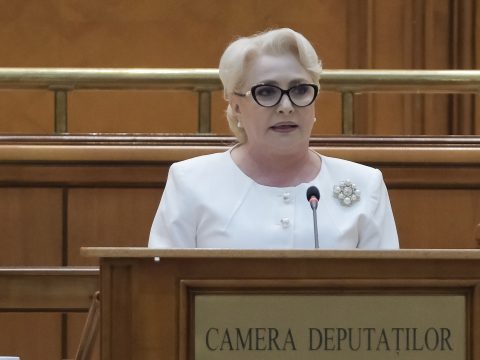 Dăncilă: tiszteletben tartom a magyar kisebbséget