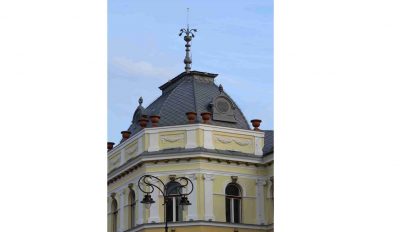 Jogerős: nem kell kitűzni a román zászlót a sepsiszentgyörgyi városháza tornyára
