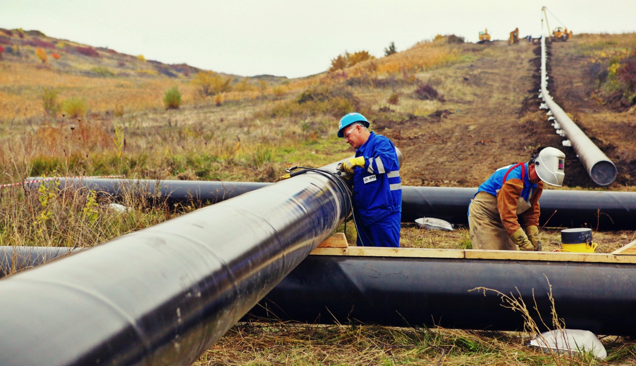 Egy évvel később lehet kész a BRUA-gázvezeték első romániai szakasza