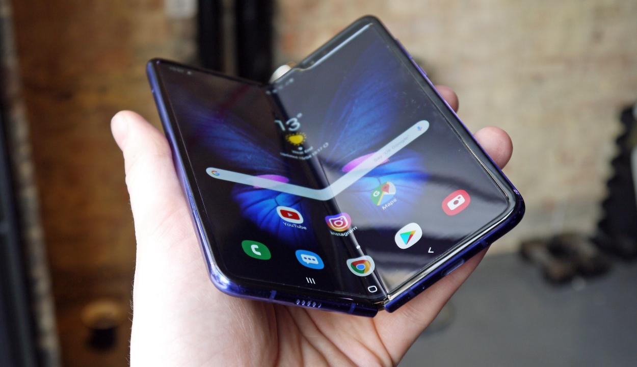 A Samsung piacra dobja a Galaxy Fold második modelljét