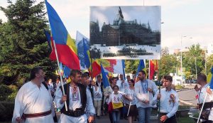 Soviniszta szervezetek vonultak Bukarest utcáin a román hadsereg budapesti bevonulásának 100. évfordulóján, augusztus 4-én