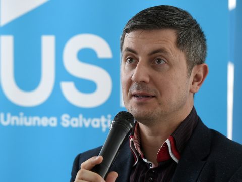 Barna: az USR bármikor képes belépni a kormányba