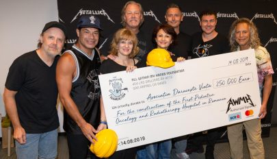 250 ezer eurót adományozott a Metallica az első romániai gyermekrákkórház építésére