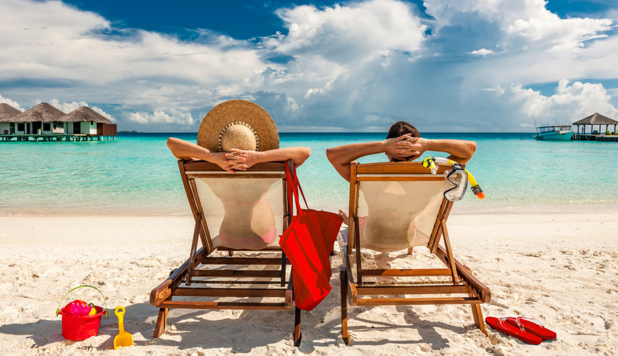 Felmérés: az EU polgárainak közel 30 százaléka nem engedheti meg magának a nyaralást