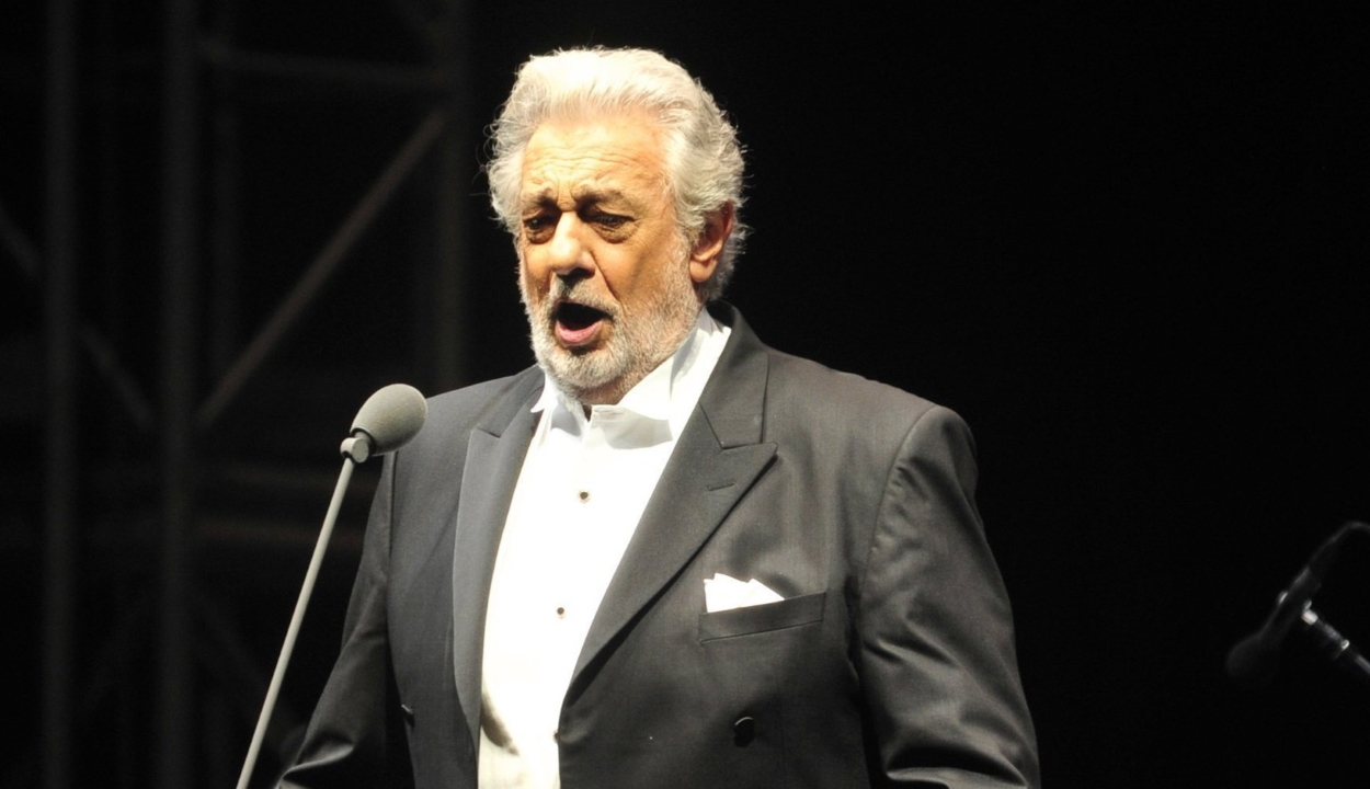 Szexuális zaklatással vádolják Plácido Domingót – koncertjét már törölte is az opera