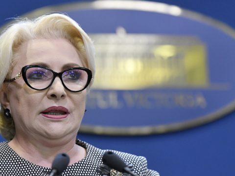 Dăncilă: a PSD folytatja a kormányzást; ügyvivő minisztereket nevezünk ki