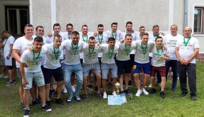 Mindenképp tovább éltetik a focit
