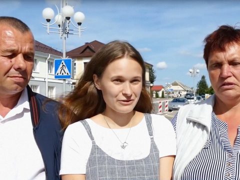 Húsz év után találta meg szüleit egy fehérorosz lány