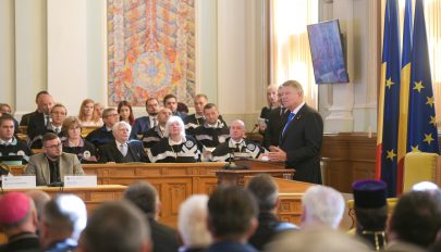 Klaus Johannis államfővel ünnepelték Kolozsváron a román nyelvű egyetemi oktatás centenáriumát