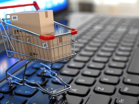 A románok és a bolgárok vásároltak a legkevesebbet interneten 2019-ben