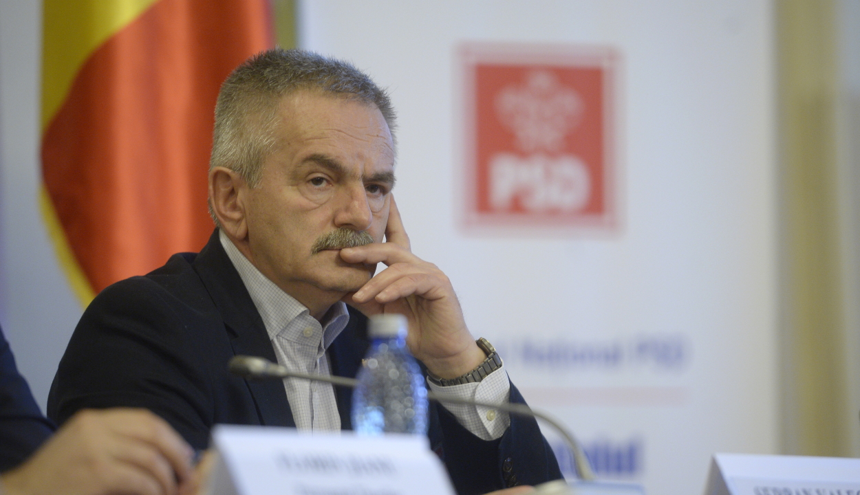 Ideiglenes elnököt neveztek ki a szenátus élére