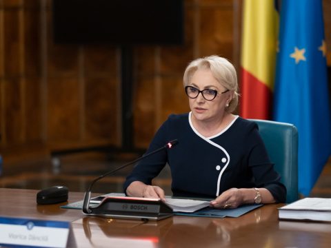 Dăncilă szerint az Orban által javasolt kormányprogram a megszorító intézkedésekre alapul