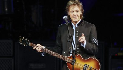 Keresik Paul McCartney gitárját