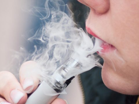 Az e-cigaretta már rövid idő után is gyulladást válthat ki a nem-dohányzóknál
