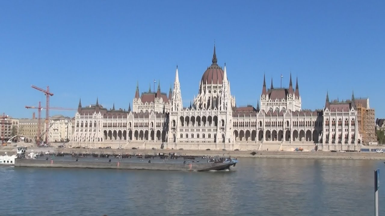 Kiderült, mennyit ér az Országház