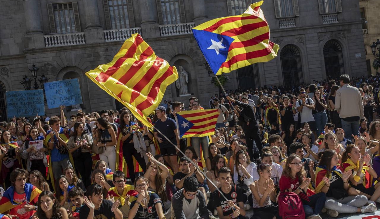 Általános sztrájk kezdődött Katalóniában
