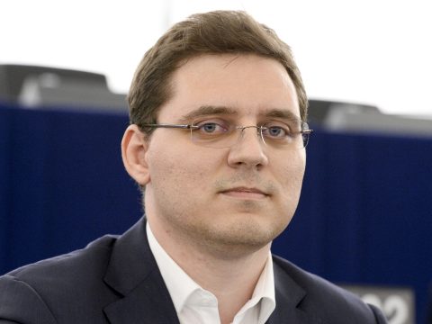 Victor Negrecut javasolja európai biztosnak Viorica Dăncilă