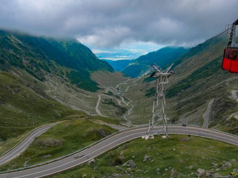 Megnyitották a forgalom előtt a Transzfogarasi utat