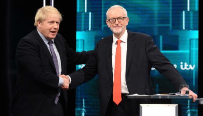 Brit választások: Johnson januári kilépést, Corbyn új népszavazást ígér